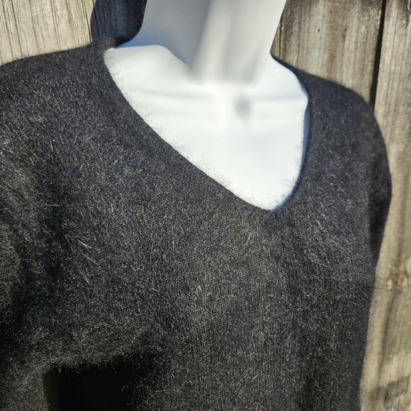Angora Rabbit Hair Sweater - Picture 6 of 8